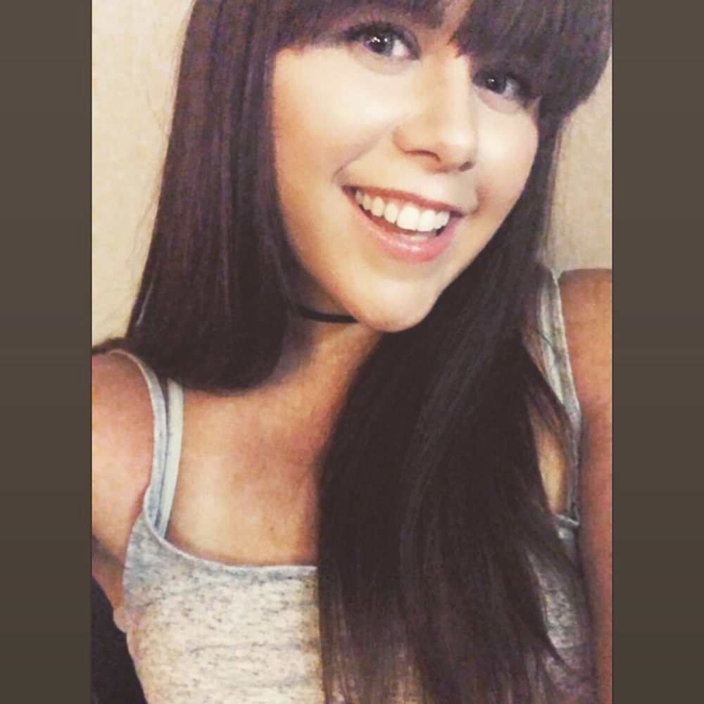 Meet your Posher, Liz